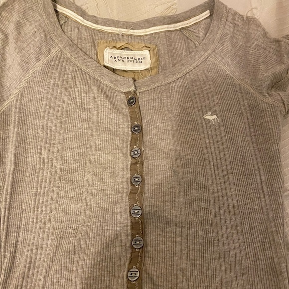 Abercrombie and Fitch tan blouse - Picture 2 of 3